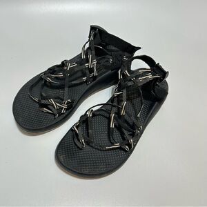 Chaco Classic Scatter Black Women’s Althletic Sport Sandals. Size 9